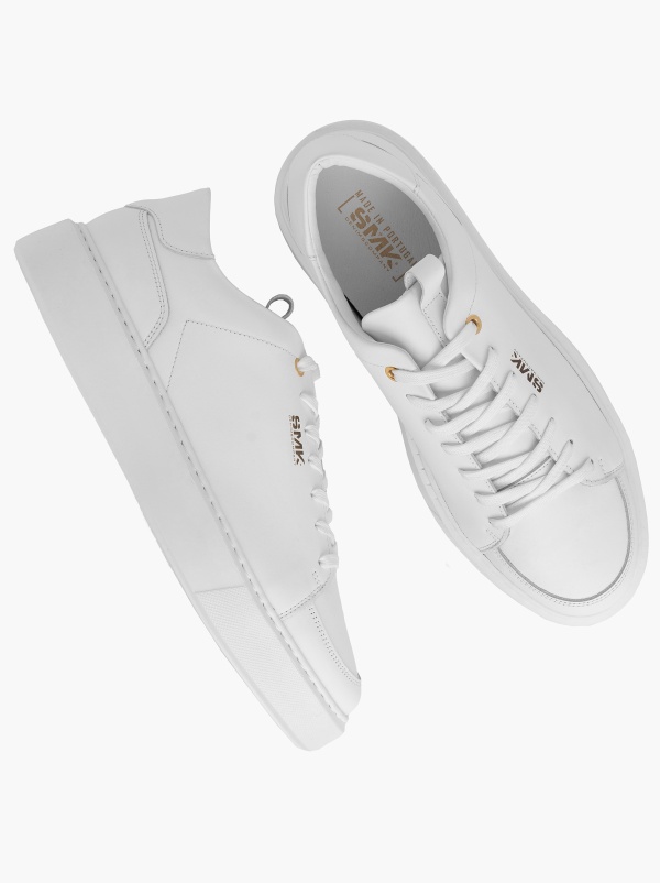 SAPATILHA SMK LOGO DOURAD