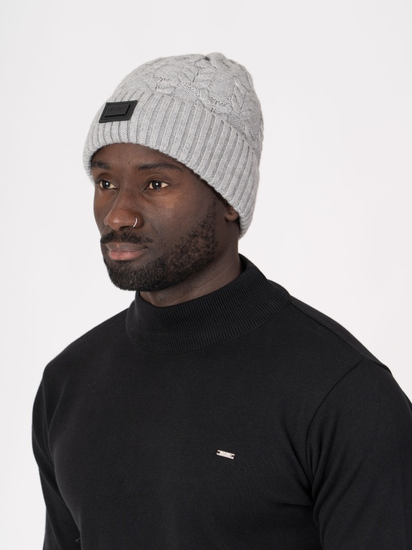 GORRO UMA COR C/TRANÇAS 1